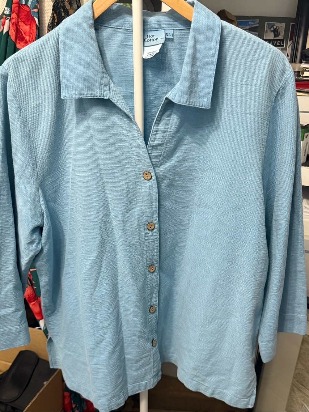 Hot Cotton  Blue Button-Front Cotton Shirt USA MADE 100% Cotton XL WOOD BUTTONS